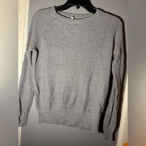 ❤️ 7 for $25! Joan Vass Light Gray Women's Sweater